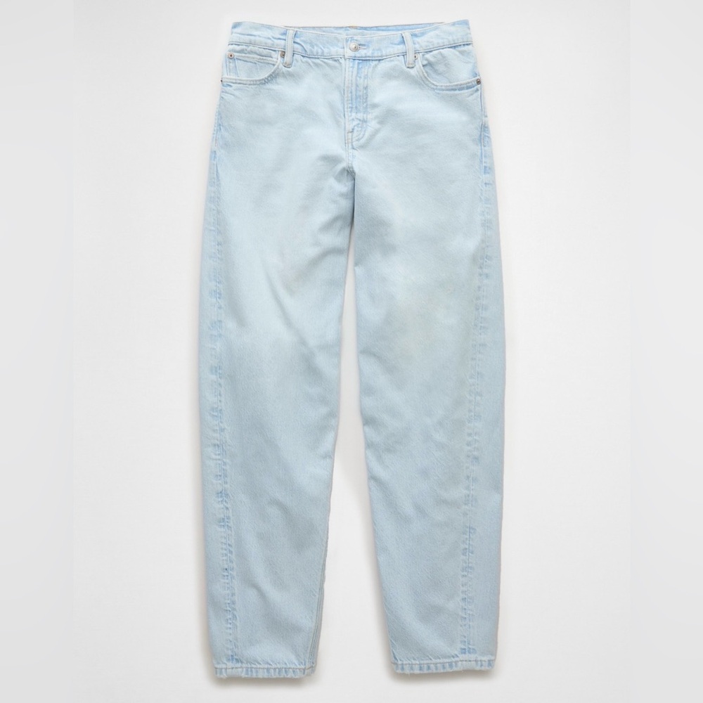 NWT American Eagle Outfitters Sky Blue Boyfriend Jeans
